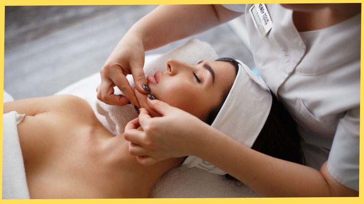Khóa học Chứng chỉ Massage Mặt Điêu Khắc Châu Âu