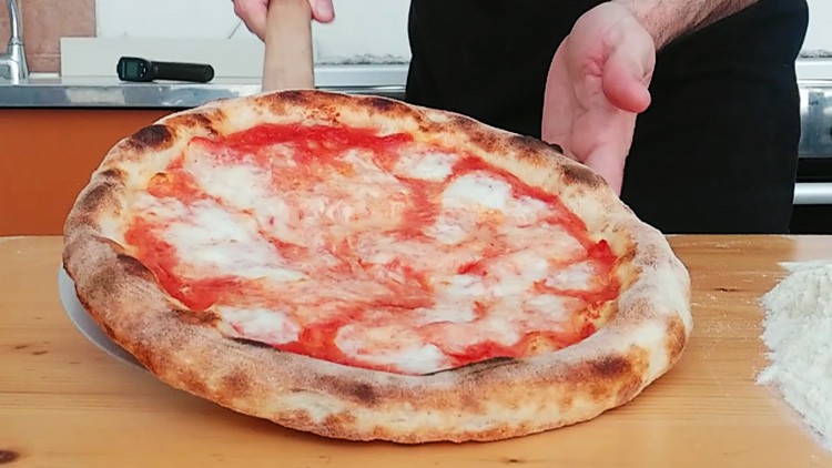 Pizza Ý chuẩn vị tại nhà