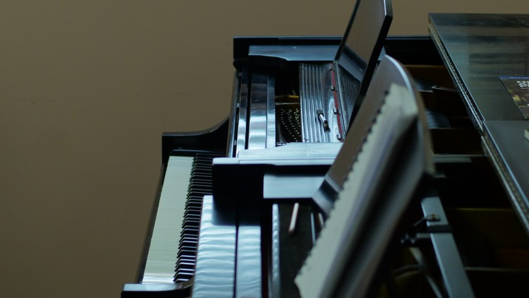 Phát Triển Kỹ Năng Đọc Nhạc Piano với 25 Bài Tập