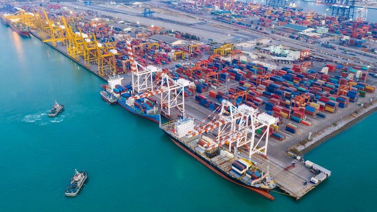 Giới thiệu về quản lý cảng và vận hành bến