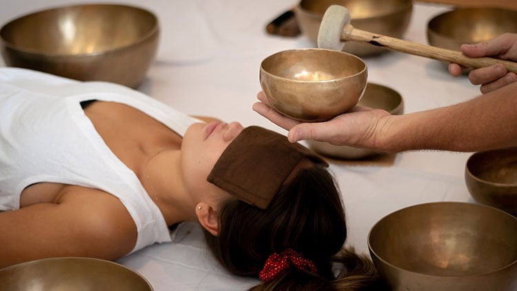 Khóa đào tạo Trị liệu & Chữa lành bằng Âm thanh với Bát Tây Tạng